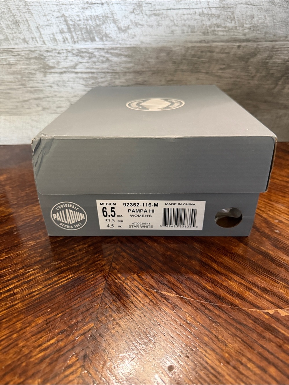 NIB Women’s Palladium Pampa Hi White Canvas Lug Sole Chunky Sneaker Sz 6.5 - Picture 12 of 12